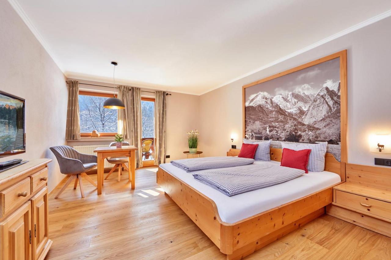 Gästehaus Brandnerhof Garmisch-Partenkirchen Exterior foto